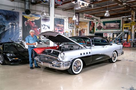 leno garage open to public.
